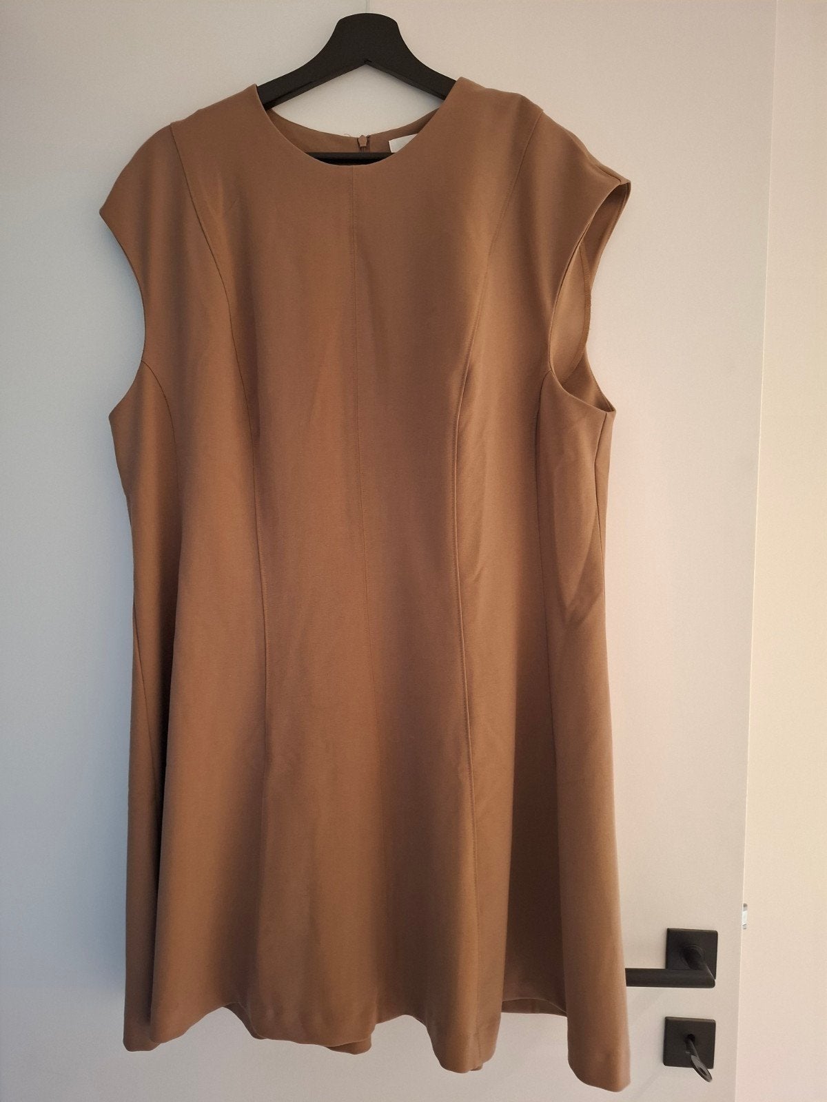 Bruin jurk ( h&m ) XL ( bod mogelijk ), Kleding | Dames, Grote Maten, Ophalen, Bruin, Jurk
