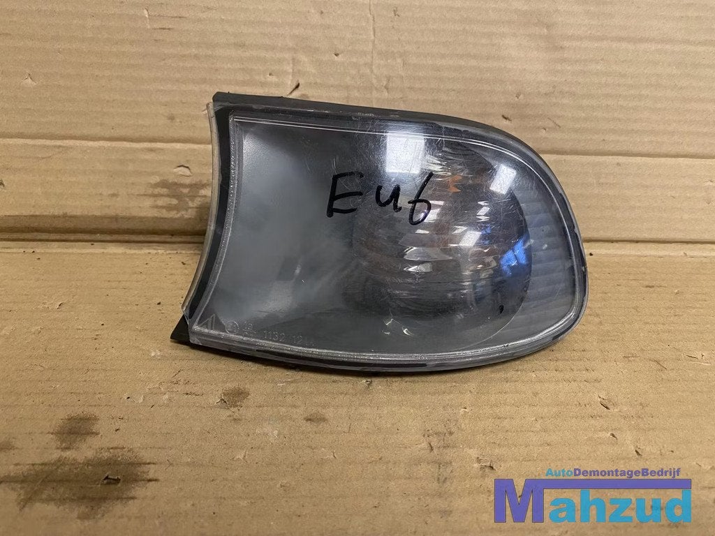 BMW E46 Links knipperlicht 1998-2004, Petuelring 130
80788  Munich, DE, Info@bmw.de, Utilisé, BMW