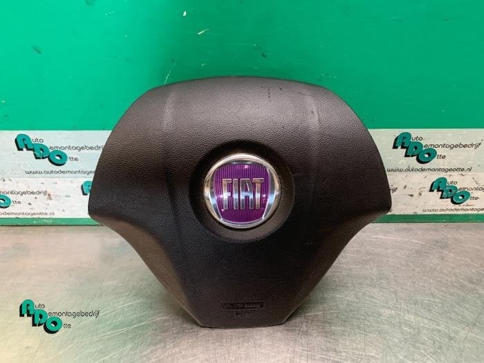 Airbag gauche (volant) d'un Fiat Bravo, Autos : Pièces & Accessoires, -, 3 mois de garantie, Utilisé, Fiat