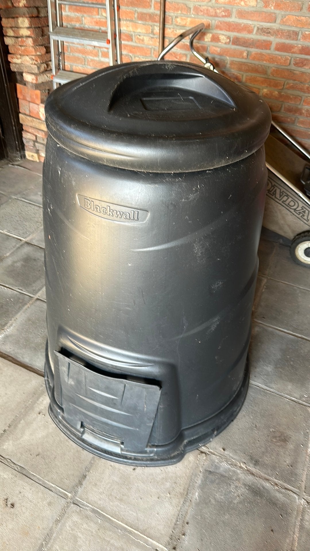 Compostbak, Ophalen, Compostbak
