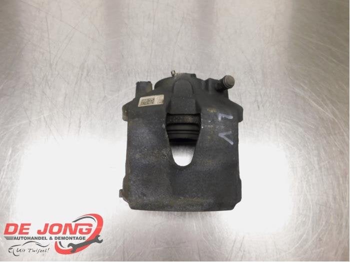 Etrier de frein (pince) avant gauche d'un Volkswagen Golf, Autos : Pièces & Accessoires, Volkswagen, -, 3 mois de garantie, Utilisé