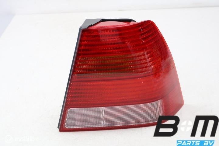 Achterlicht rechts VW Bora Sedan RHD 1J5945096AE, Autos : Pièces & Accessoires, Éclairage, Utilisé