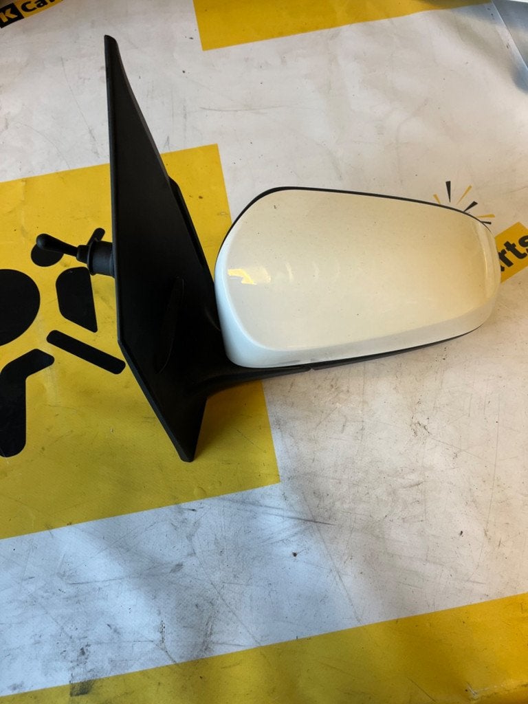 Spiegel Toyota Aygo Peugeot 108 C1 2326.31.017 Liens, Info@fabrikant.eu, Fabrikant BV, Fabrikantstraat 1
1000 AA  Amsterdam, NL