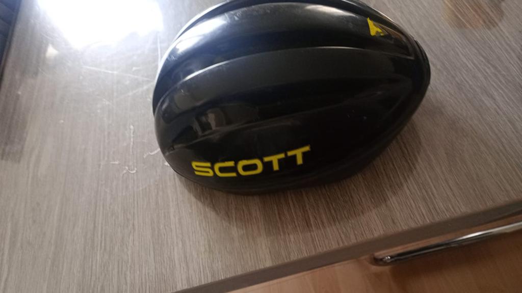 Vend casque vélo, Enlèvement, Utilisé