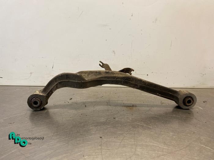 Draagarm rechts-achter van een Nissan Qashqai (Qashqai 07-), Gebruikt, -, -, Ophalen of Verzenden