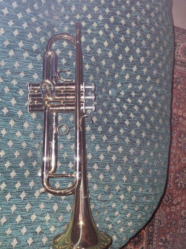 Trompette Jupiter STR 800 avec son écrin, Enlèvement, Comme neuf, Autres types, Avec valise