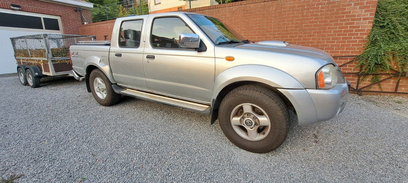 Nissan navara 2011 194.000km utilitaire 2.5 133cv euro 4, Autos, Particulier, Achat, Euro 4, Nissan