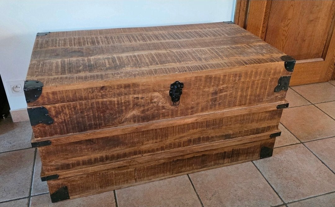 Beau coffre en bois, 50 – 75, 50 à 100 cm, Comme neuf, Enlèvement