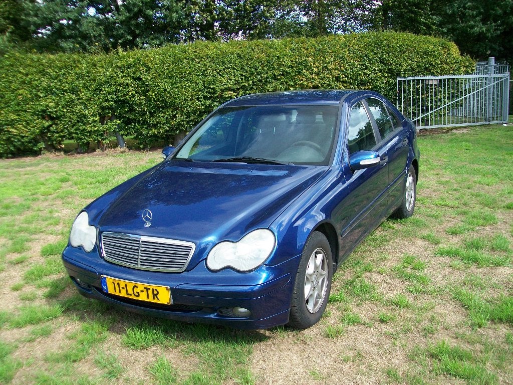 Mercedes 200 cdi w203 bouwjaar 2003, Autos, Mercedes-Benz, Achat, 4 portes, Boîte manuelle, Particulier