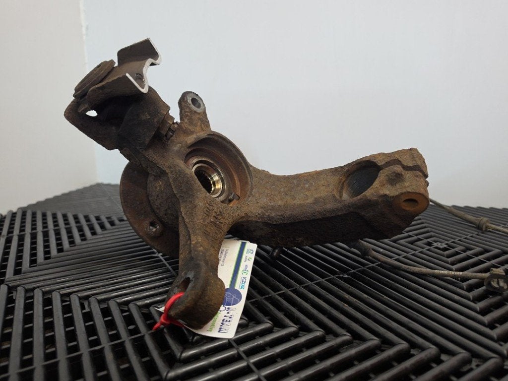 FUSEE AVANT DROITE Citroën C1 (01-2005/09-2014) (|364788|), Autos : Pièces & Accessoires, Citroën, Kontakt-citroen@citroen.com