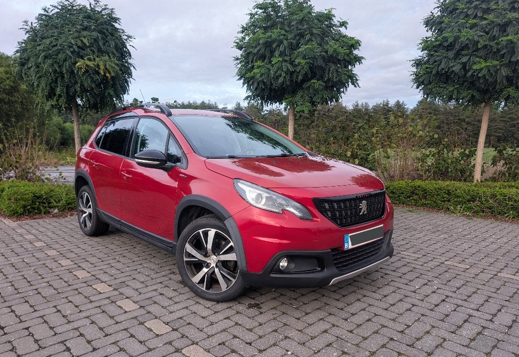 Peugeot 2008 GT-line, Autos, Rouge, Boîte manuelle, Noir, 5 portes