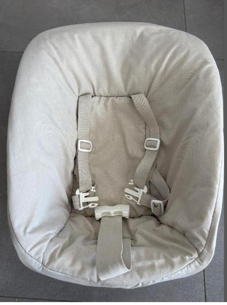 Stokke Tripp Trapp newborn met riempjes., Kinderen en Baby's, Ophalen, Zo goed als nieuw