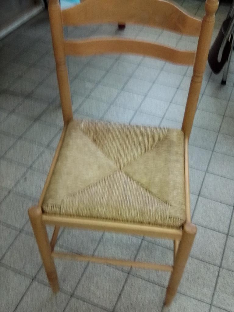 2 chaises en paille et bois clair, Enlèvement, Bois, Deux