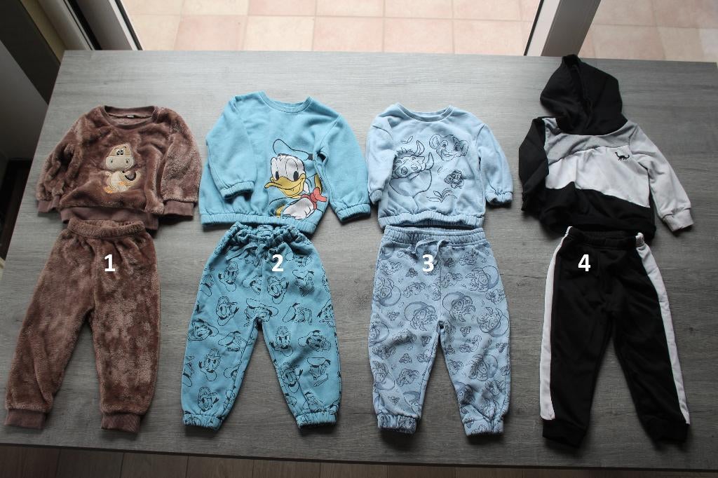 Jongenskleding - Pyama's / Trainingspak, Kinderen en Baby's, Ophalen of Verzenden, Gebruikt, Overige maten