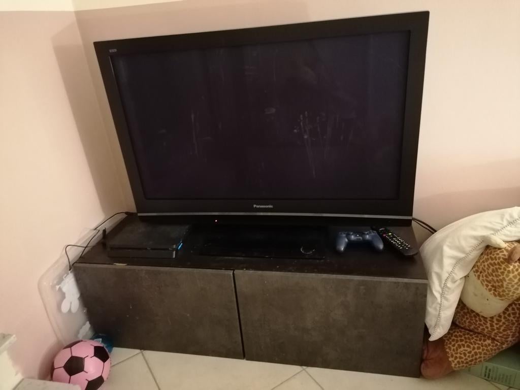 Tv kast, Ophalen