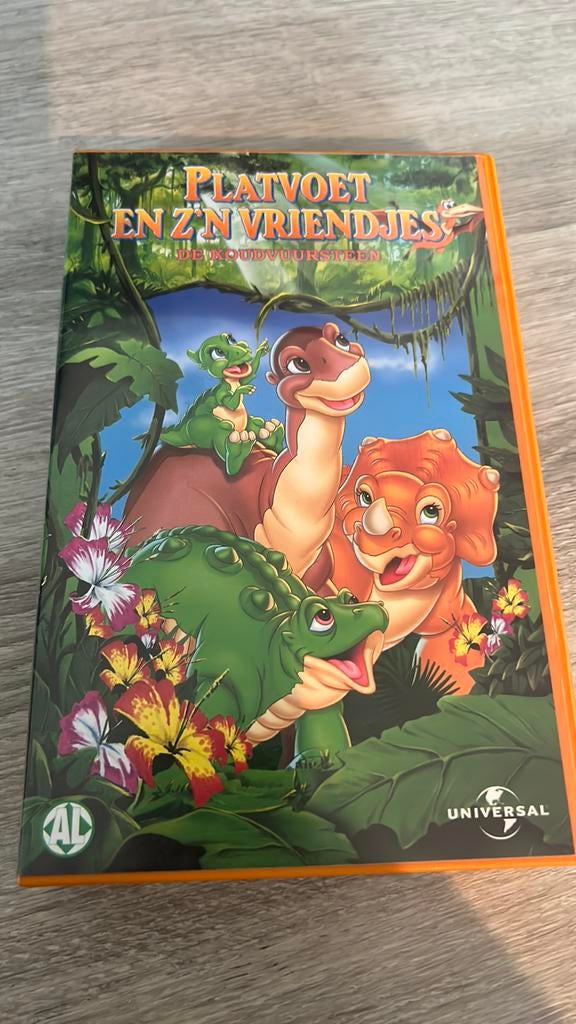 Platvoet en z’n vriendjes - De koudvuursteen, Cd's en Dvd's, Alle leeftijden, Ophalen of Verzenden, Zo goed als nieuw, Tekenfilm