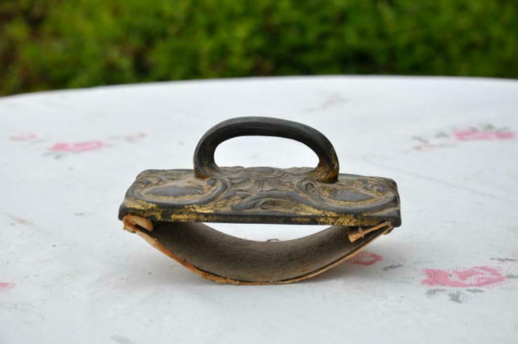 §  ancien buvard de bureau en bronze, Antiquités & Art, Enlèvement ou Envoi