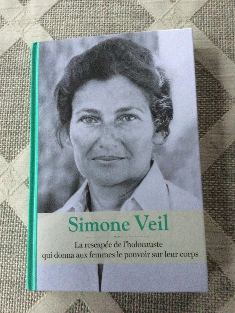 Simone Veil. La Rescapée de l'Holocauste, Livres, Enlèvement ou Envoi, Comme neuf, Politique