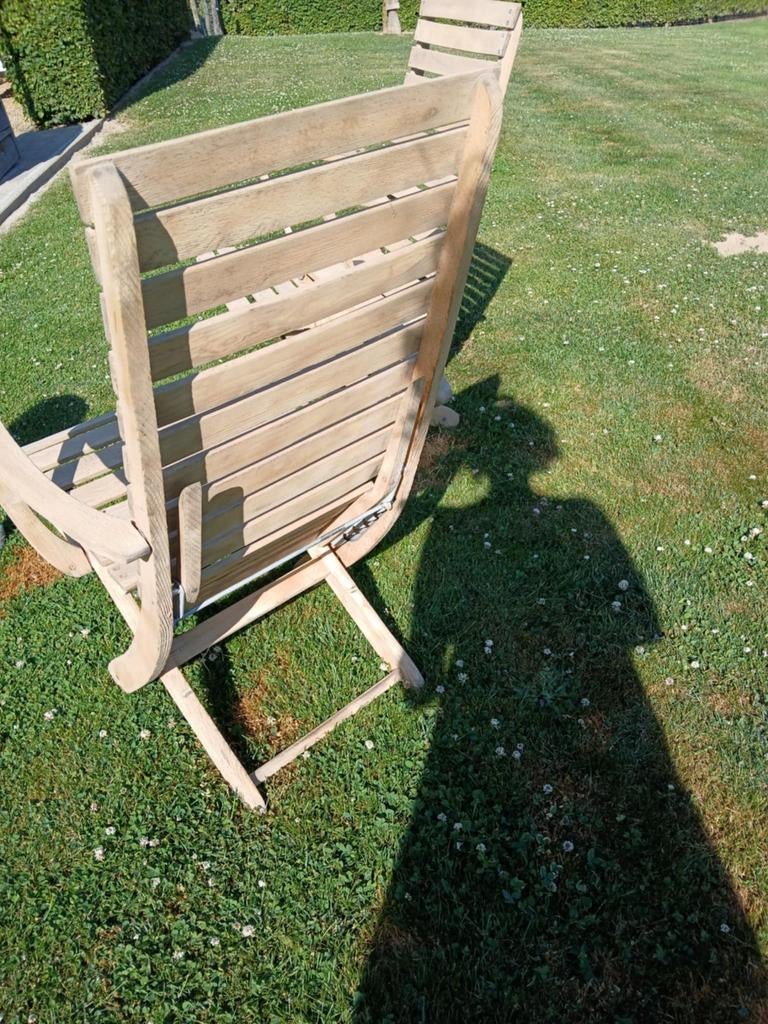 Chaises de jardin, Enlèvement