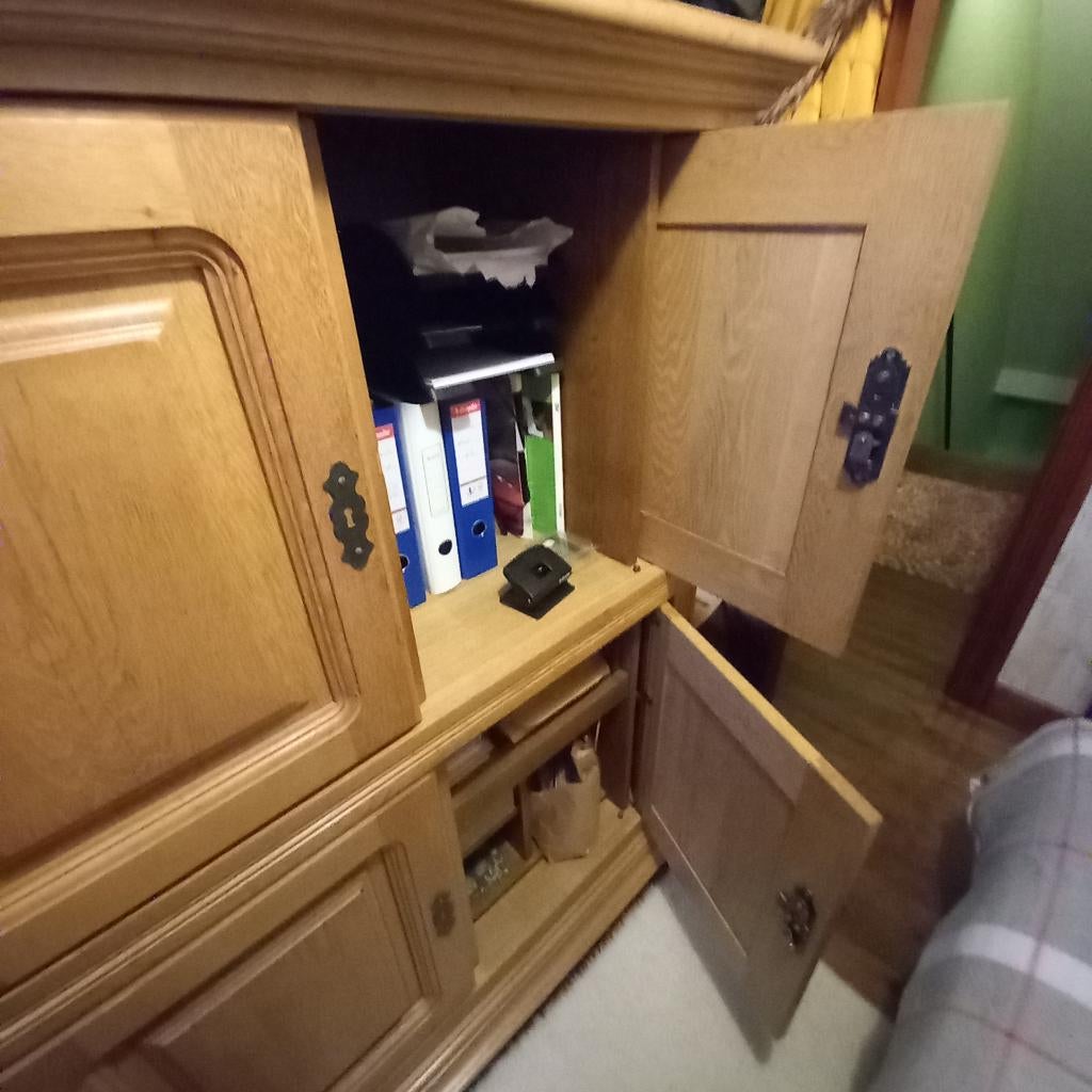 Meuble télévision, bureau, Enlèvement, Comme neuf