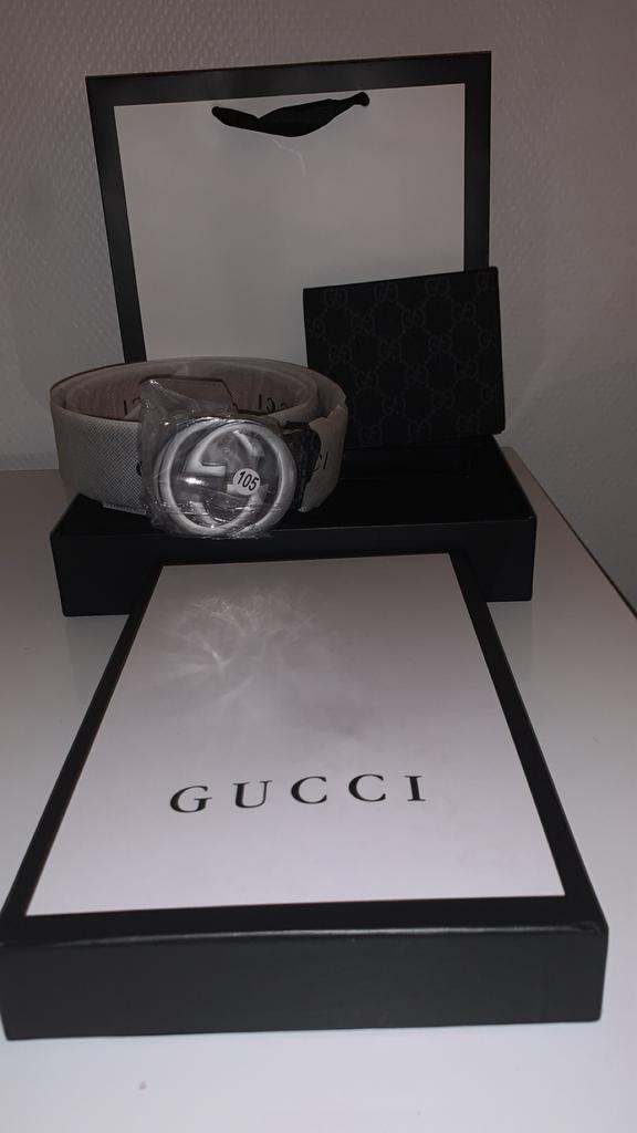 Gucci set, Neuf, Autres marques, Cuir, Enlèvement