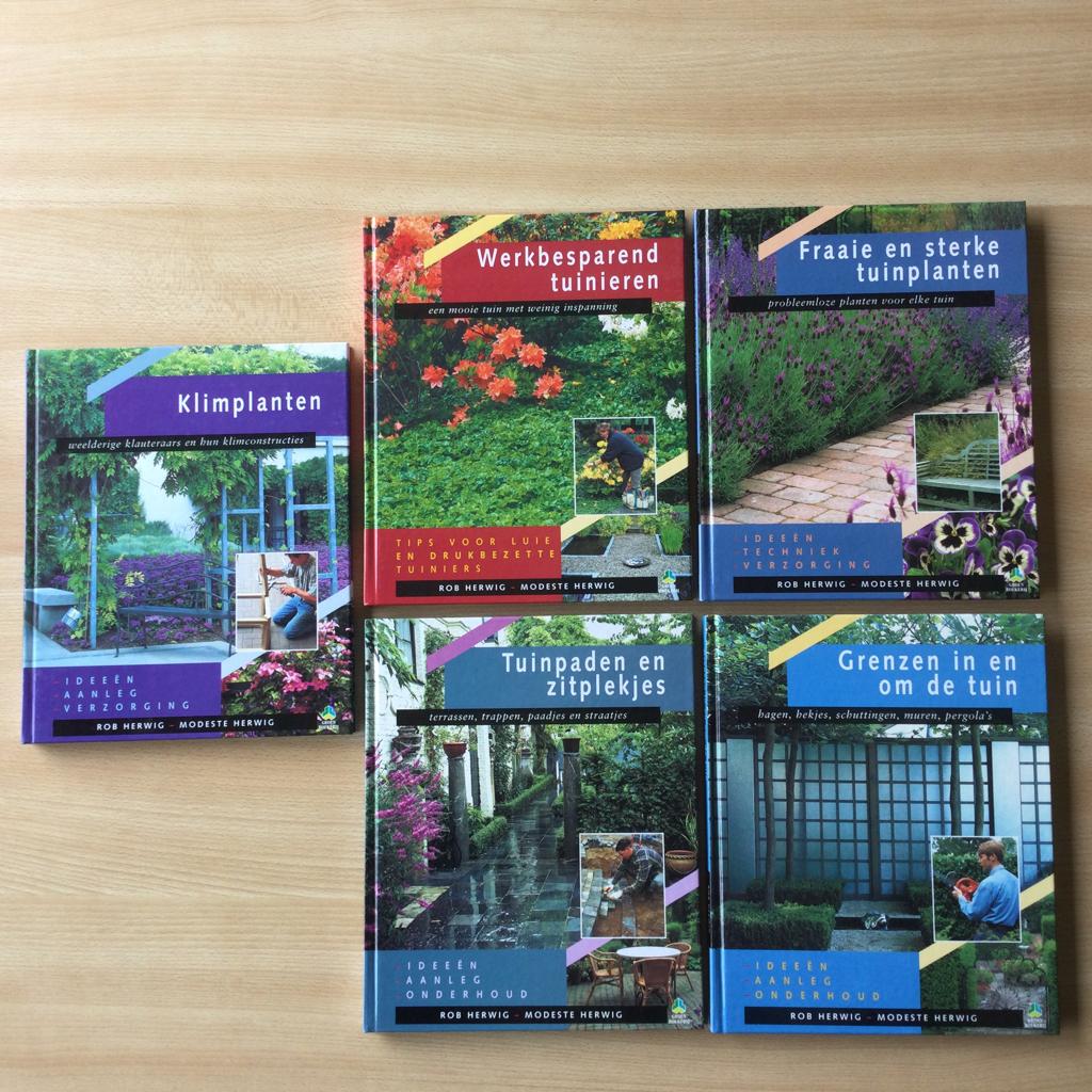 Set van 5 tuinboeken, Ophalen of Verzenden, Gelezen, Rob Herwig, Tuinieren en Tuinplanten