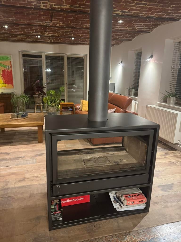 Vrijstaande houtkachel met 2 kanten glas, Huis en Inrichting, Kachels, Ophalen, Gebruikt, Houtkachel, Vrijstaand