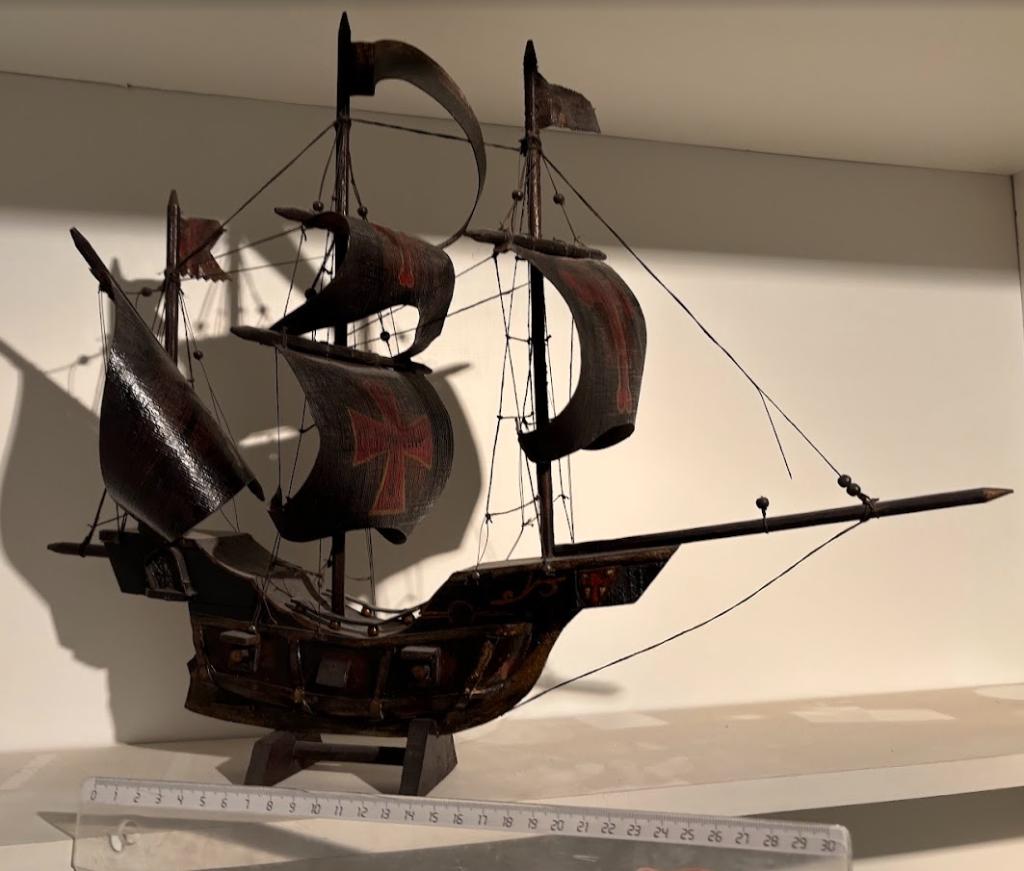 vintage houten spaans galjoen boot StMaria, Enlèvement, Utilisé, Bateau à moteur ou Voilier, Modèle réduit