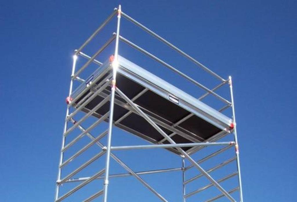 ROLSTEIGER - STELLING - Custers - Euroscaffold - ASC -PROMO!, Bricolage & Construction, Échafaudages, Neuf, Échafaudage fixe ou roulant