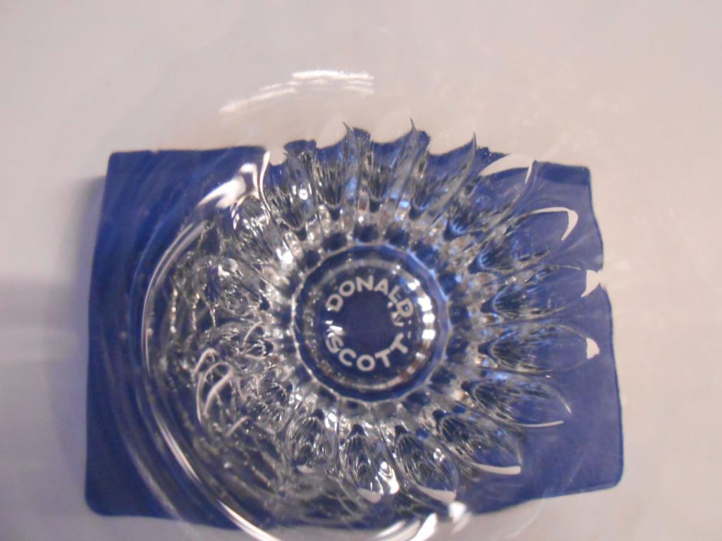 COLLECTE DE VERRES À WHISKY DONALD SCOTT, Enlèvement