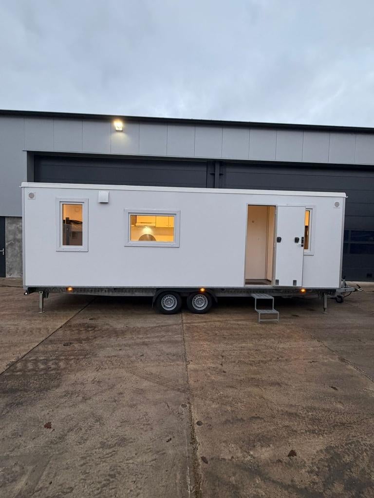 Mobiele woonunit 4 personen 730cm TE KOOP/TE HUUR, Ophalen
