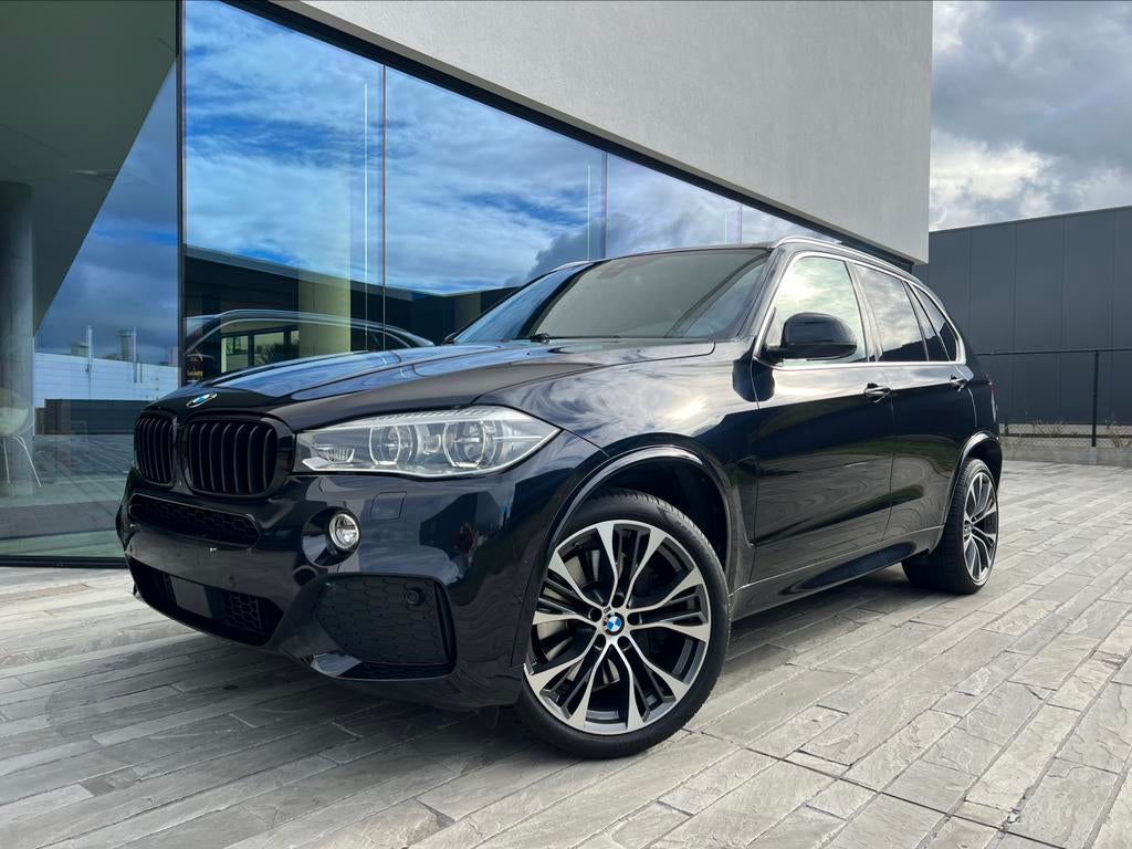 Bmw X5 V8 M full option btw wagen gekeurd garantie 41950€, Auto's, BMW, Automaat, 330 kW, Leder, 5 zetels