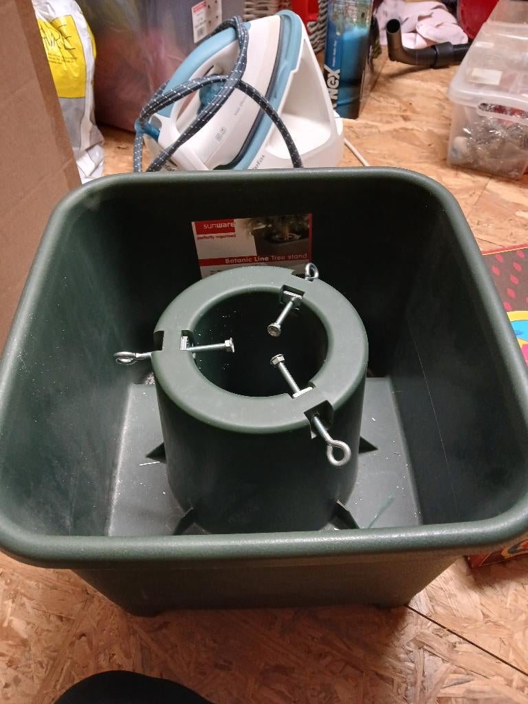 Pied pour sapin, Enlèvement, Utilisé
