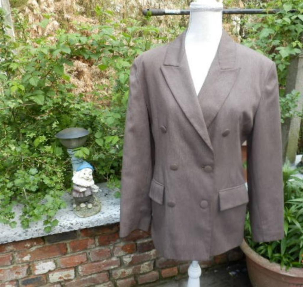 (29) -veste femme t.L brune - pimkie -, Vêtements | Femmes, Vestes | Hiver, Comme neuf, Taille 38/40 (M), Brun, Enlèvement ou Envoi