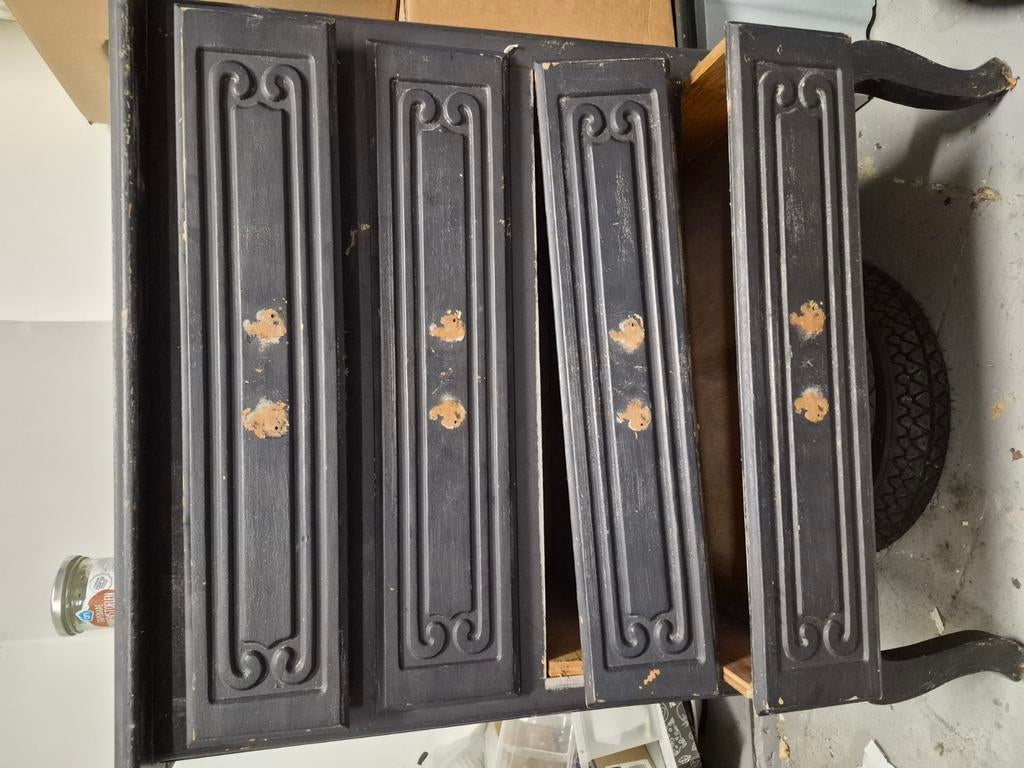 Ladekast gratis, Ophalen