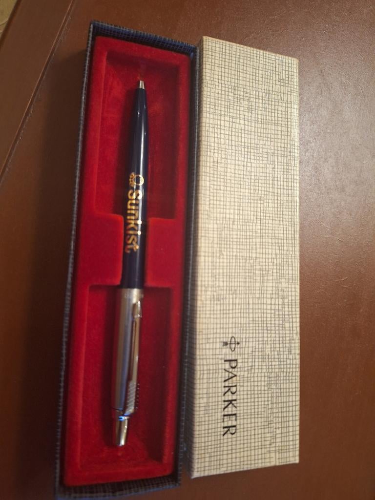 Bic Parker, Collections, Enlèvement ou Envoi, Parker