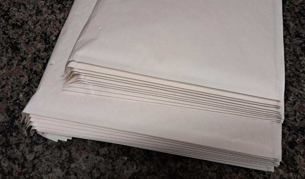 🎁 Enveloppes à bulles, appelées aussi enveloppes ouatées, Envoi, Neuf