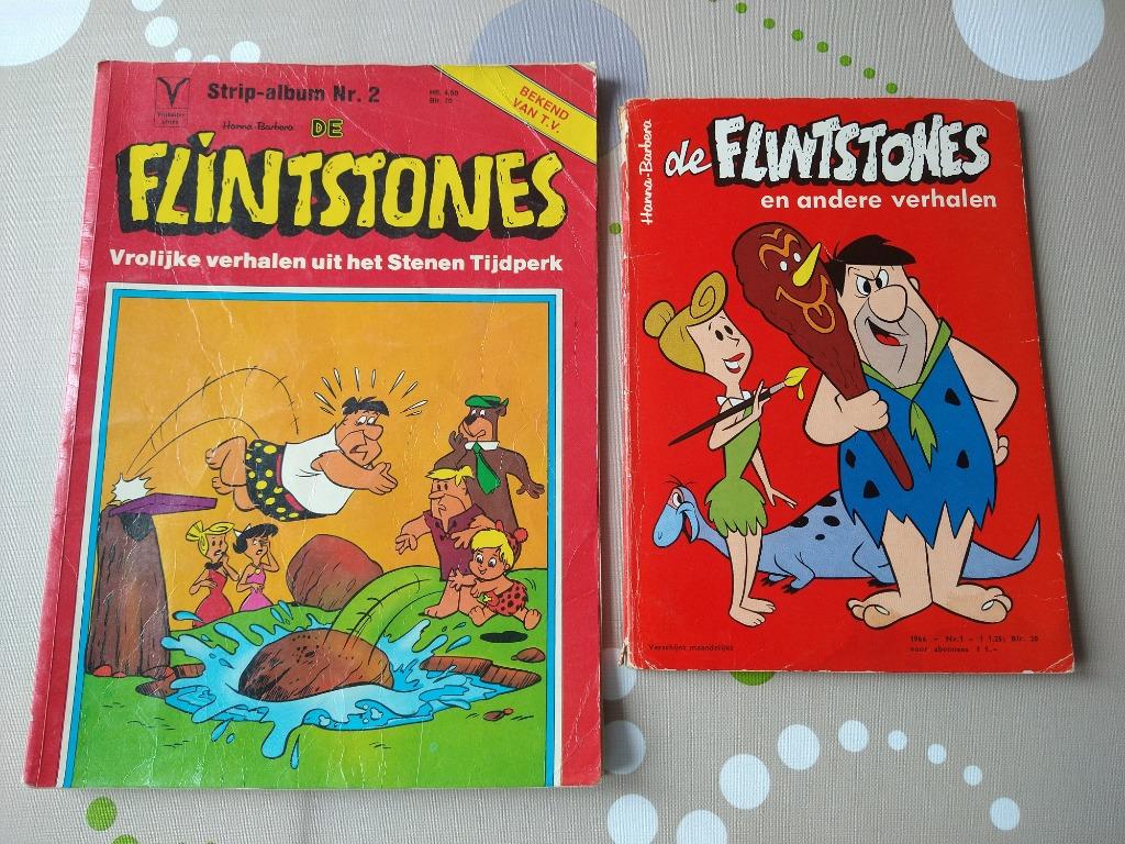 2 oude strips De Flintstones 1966 - 1979 / Hanna Barbera, Ophalen