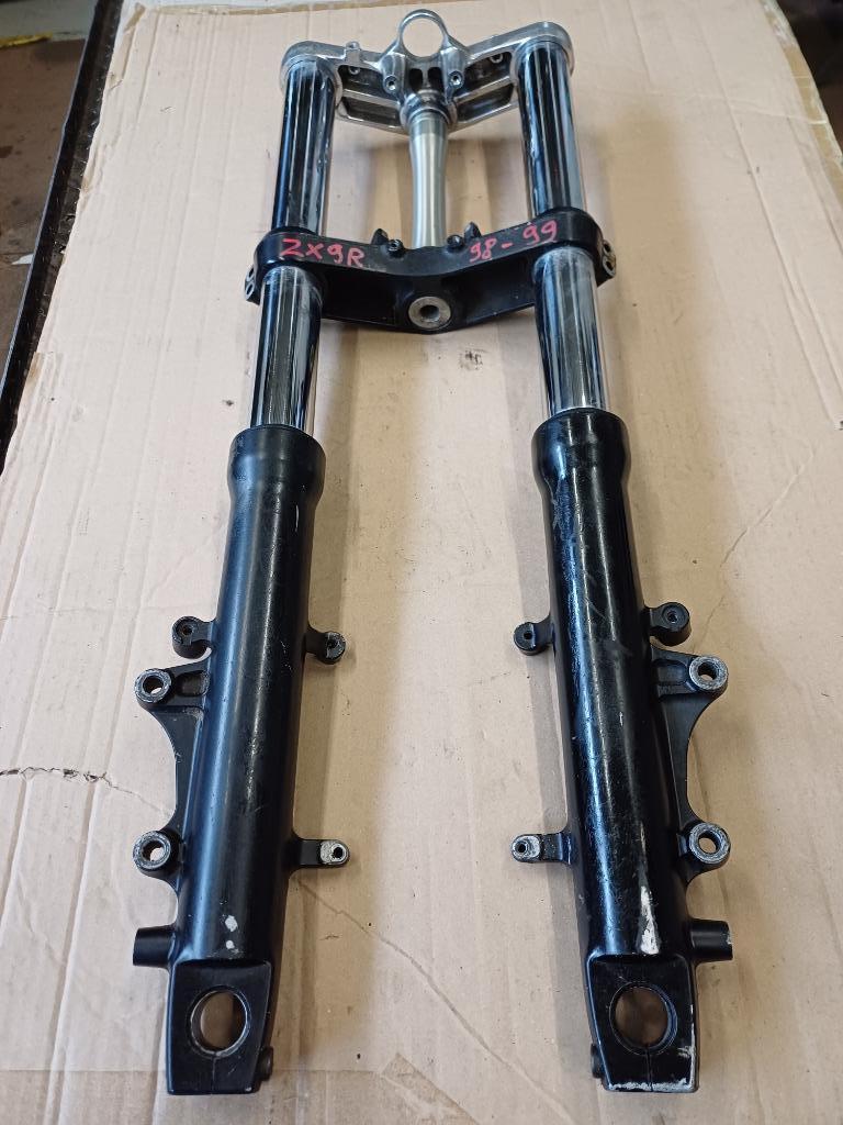 kawasaki zx9r model '98-'99 voorvork, Motoren, Ophalen of Verzenden, Gebruikt