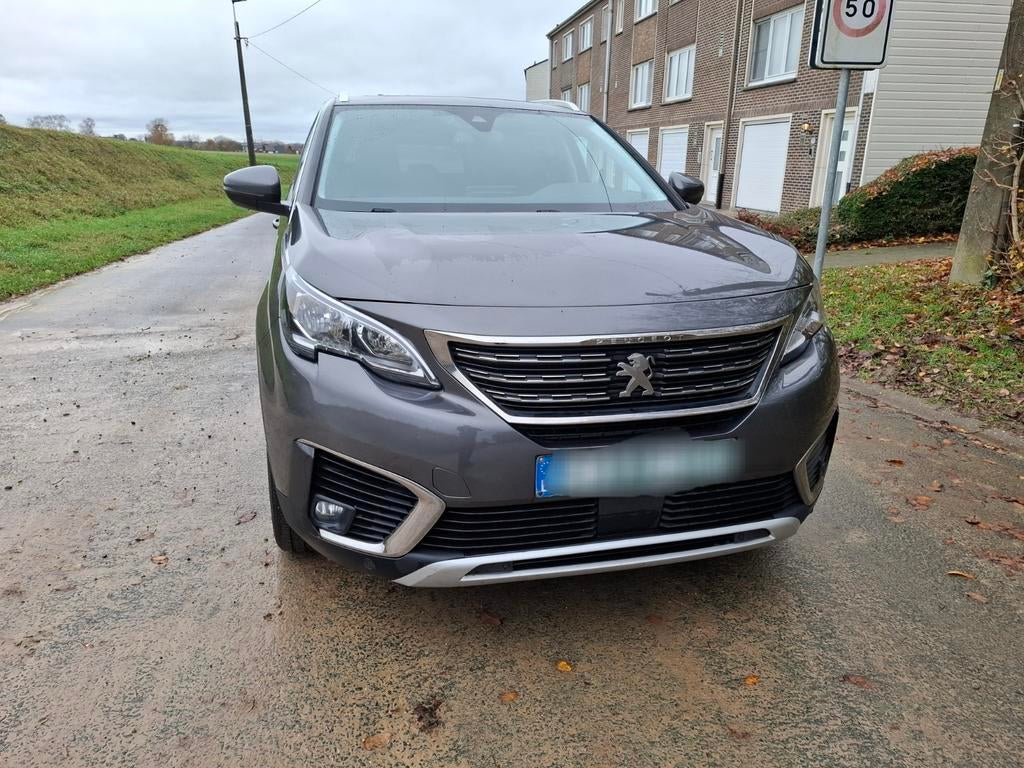 PEUGEOT 5008 1.5 DIESEL 7 ZITPLAATSEN EURO 6D, Auto's, Monovolume, Euro 6, 4 cilinders, 7 zetels