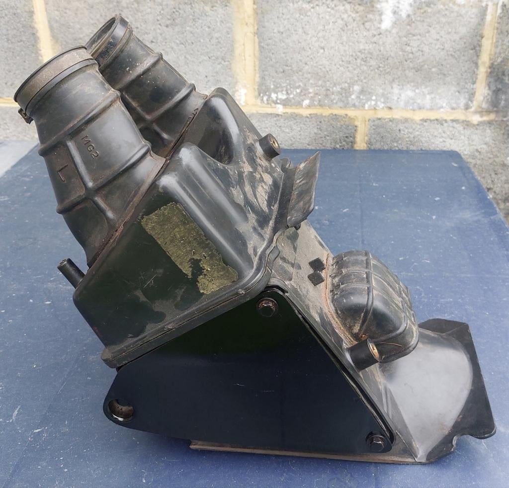 Honda XL600R PD03 airbox — 1985-1987, Ophalen of Verzenden, Gebruikt