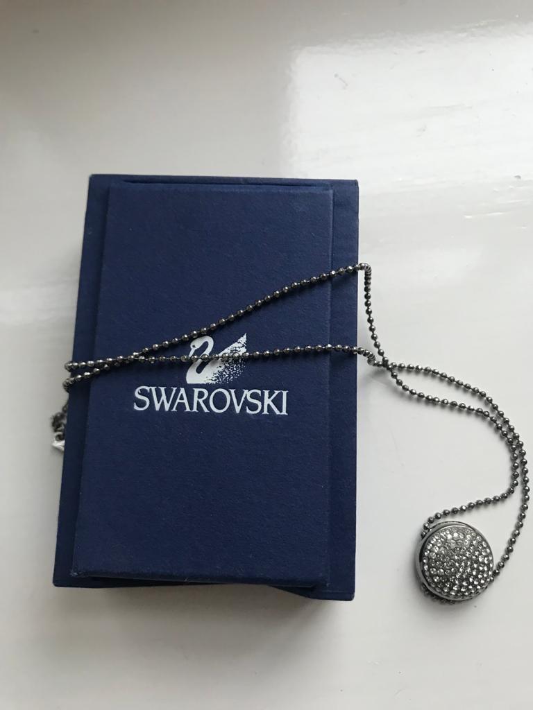 Swarovski halsketting pendant, Enlèvement ou Envoi, Comme neuf, Bijou ou Montre