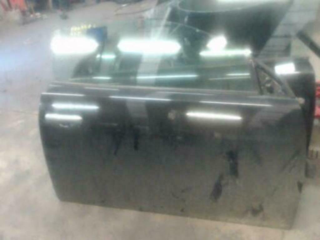 portiere droite renault megane 2 cabriolet, Ophalen, Voor, Renault, Deur