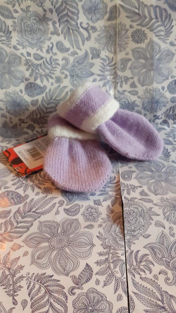 paire de moufle neuf pour bebe taille 0 a 3 mois, Enfants & Bébés, Vêtements de bébé | Bonnets, Écharpes & Moufles, Margot bis