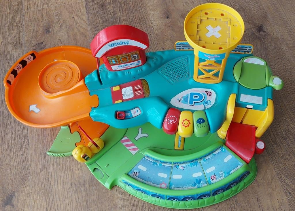 VTech Toet Toet Auto's parkeergarage, auto's en wegdelen, Kinderen en Baby's, Speelgoed | Racebanen, Gebruikt, Racebaan, Elektrisch