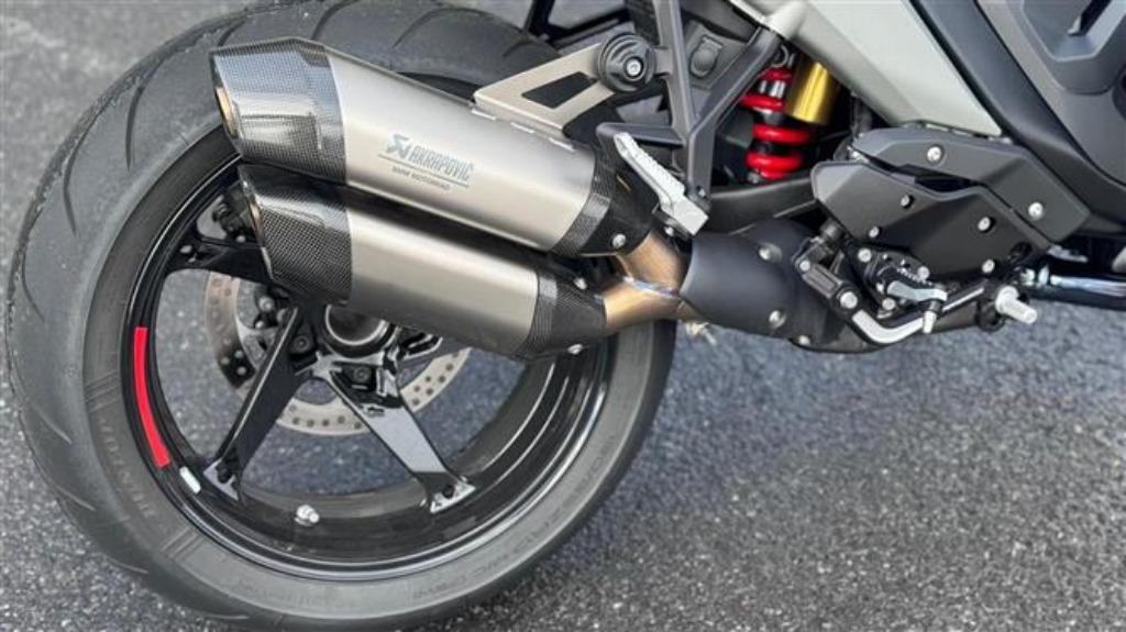 BMW R 1300 RS - BTW verrekenbaar, 2 cilinders, Bedrijf, Sport, Meer dan 35 kW
