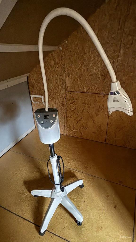 Tandbleektoestel met toebehoren, Ophalen, Zo goed als nieuw
