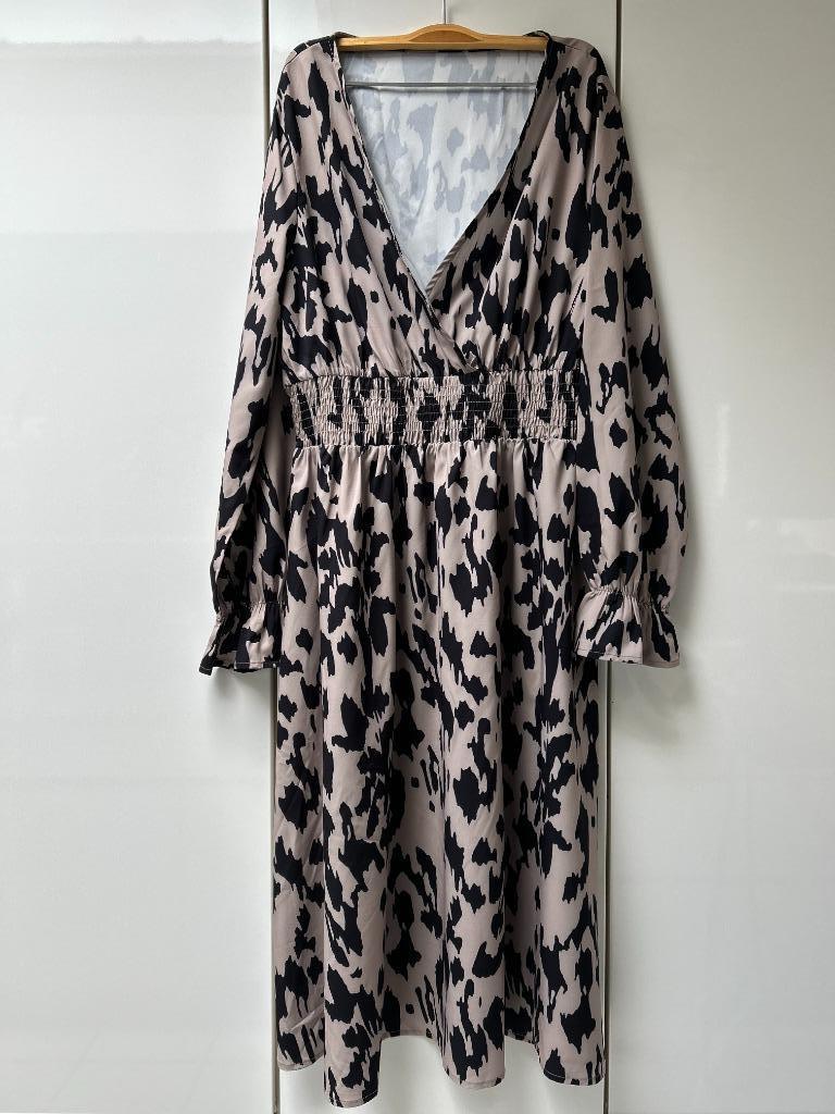 Robe beige et noire Shein - Taille 44 ---, Taille 42/44 (L), Enlèvement ou Envoi, Beige, Comme neuf