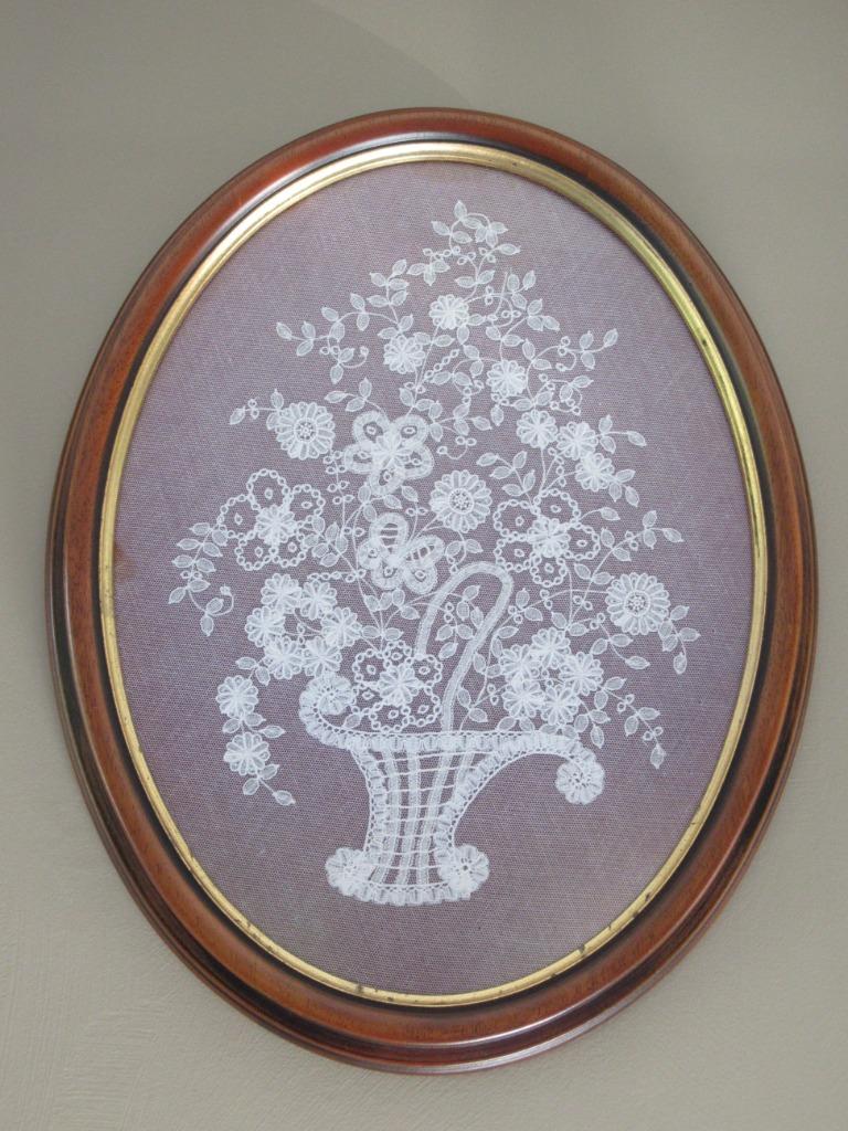kader met kant-strikwerk-prinsessenkant-VINTAGE, Antiek en Kunst, Antiek | Woonaccessoires, Ophalen of Verzenden