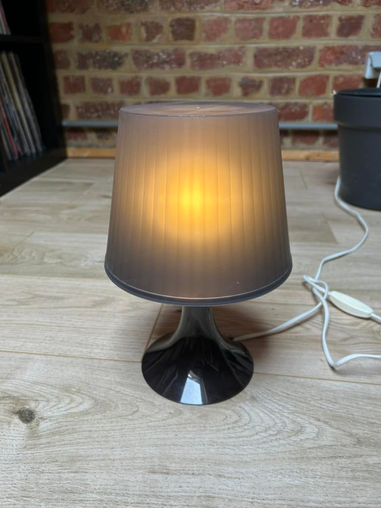 Lampe de chevet ikea, Ophalen, Zo goed als nieuw